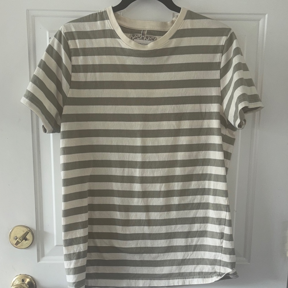 Denim & Flower Striped Crew Neck T-Shirt Olive Ricky Singh sz L unisex sz 42
